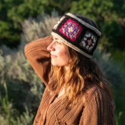 Clearance Crochet Earwarmer Cream Knitwear