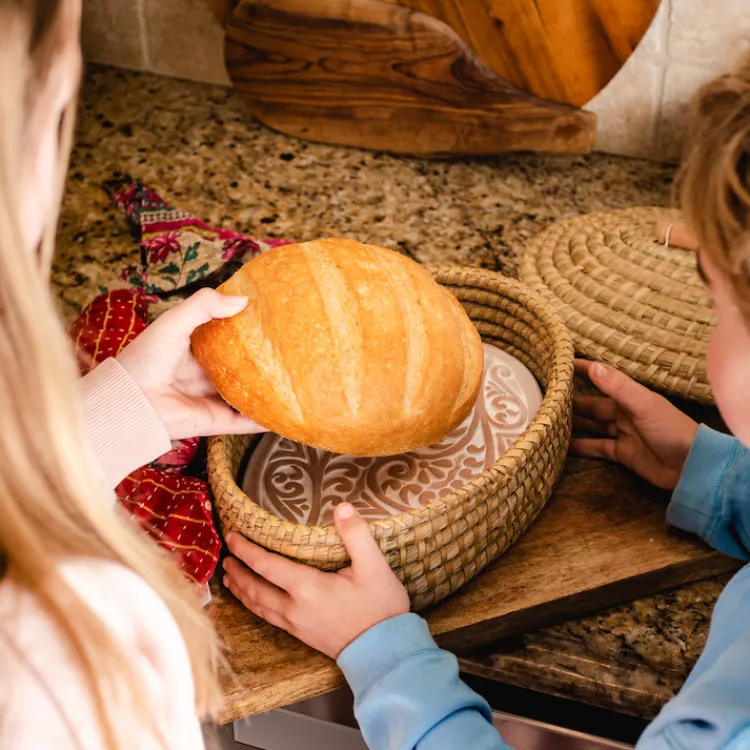 Hot Curly Fern Bread Warmer Basket with Lid Tabletop | Bread Warmer Baskets