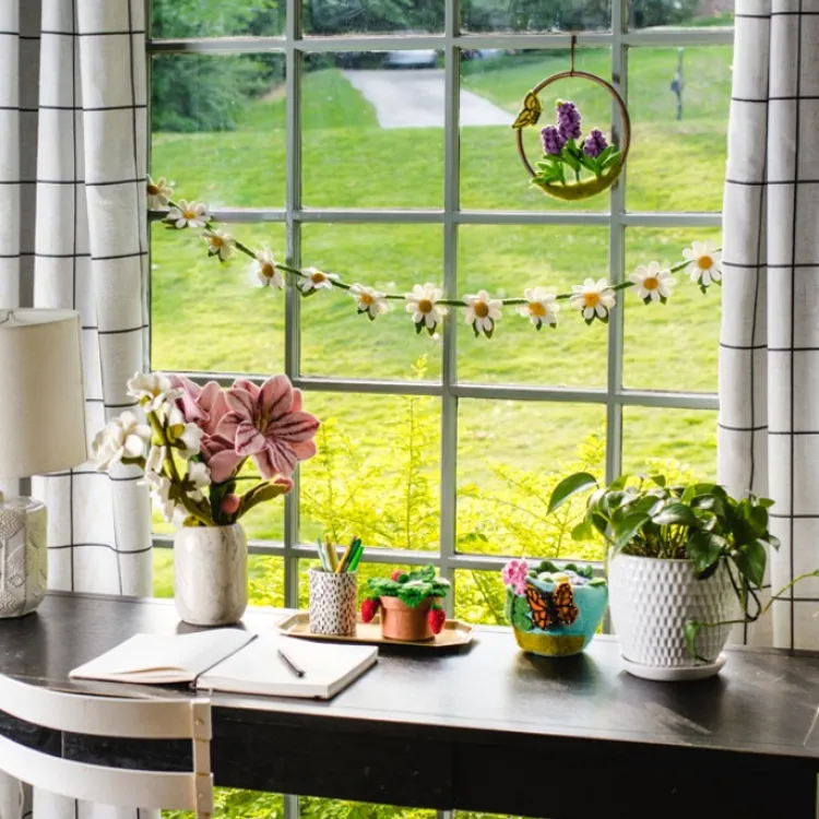 Discount Felt Daisy Garland Garlands | Felt Flowers
