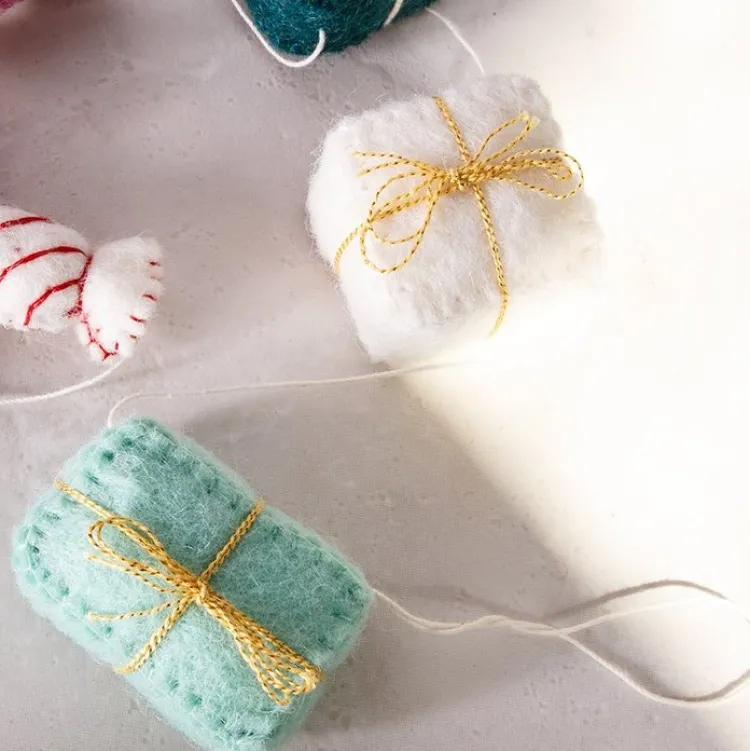 Fashion Felt Gift Package Garland Garlands | Wall Decor