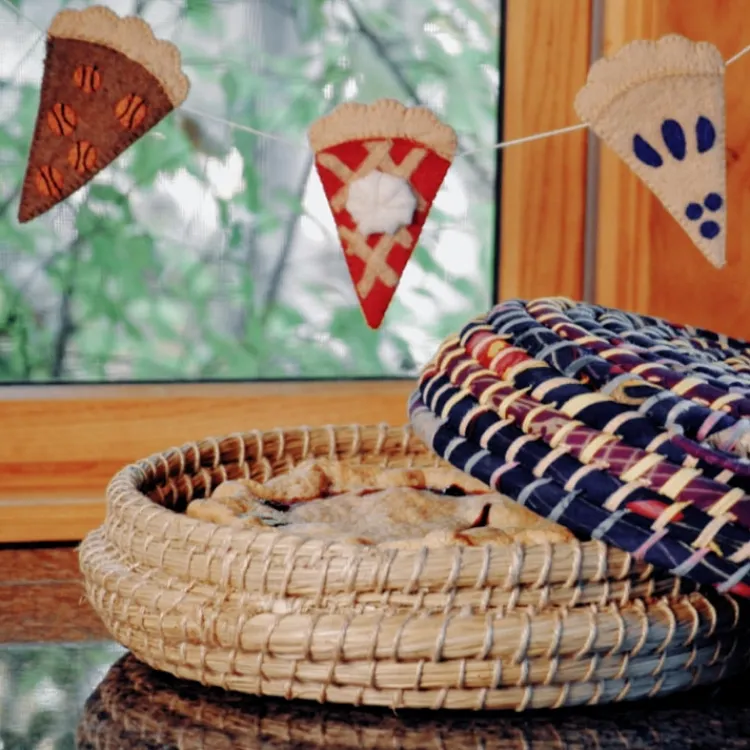 Best Felt Pie Garland Garlands | Wall Decor
