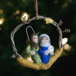 New Mini Wreath Nativity Wall Decor