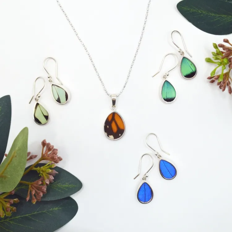Online Monarch Butterfly Wing Necklace Necklaces