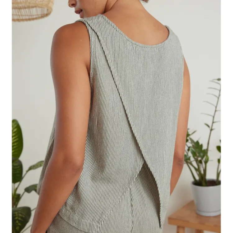 Fashion Oberlin Tank Tops & Tunics