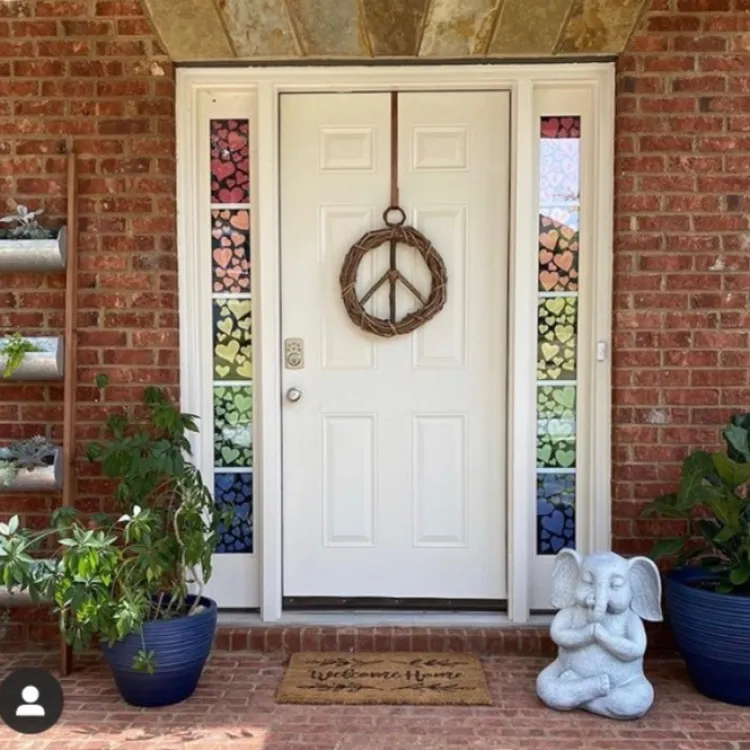 Hot Peace Wreath Wall Decor