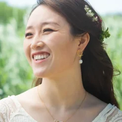 Outlet Pretty-in-Pearl Earrings Fight Trafficking | Earrings