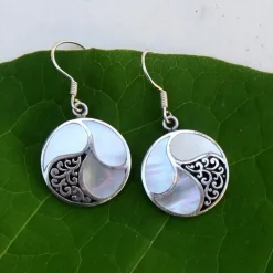 New Saja Mother of Pearl Earrings Earrings