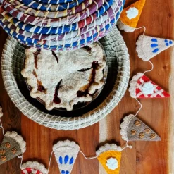 Clearance Sari Lidded Pie Basket Tabletop | Chef Accessories