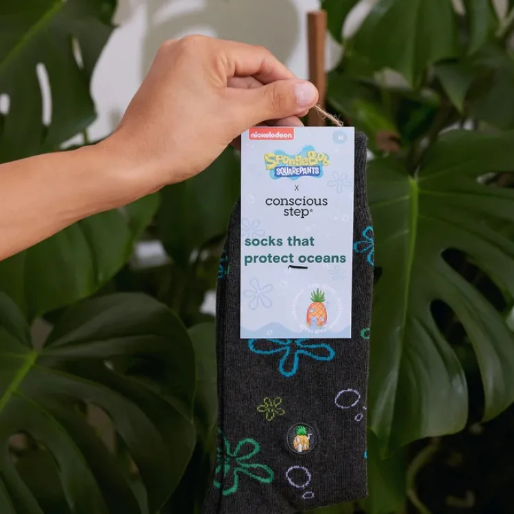 Online Socks That Protect Oceans – SpongeBob Floral Socks